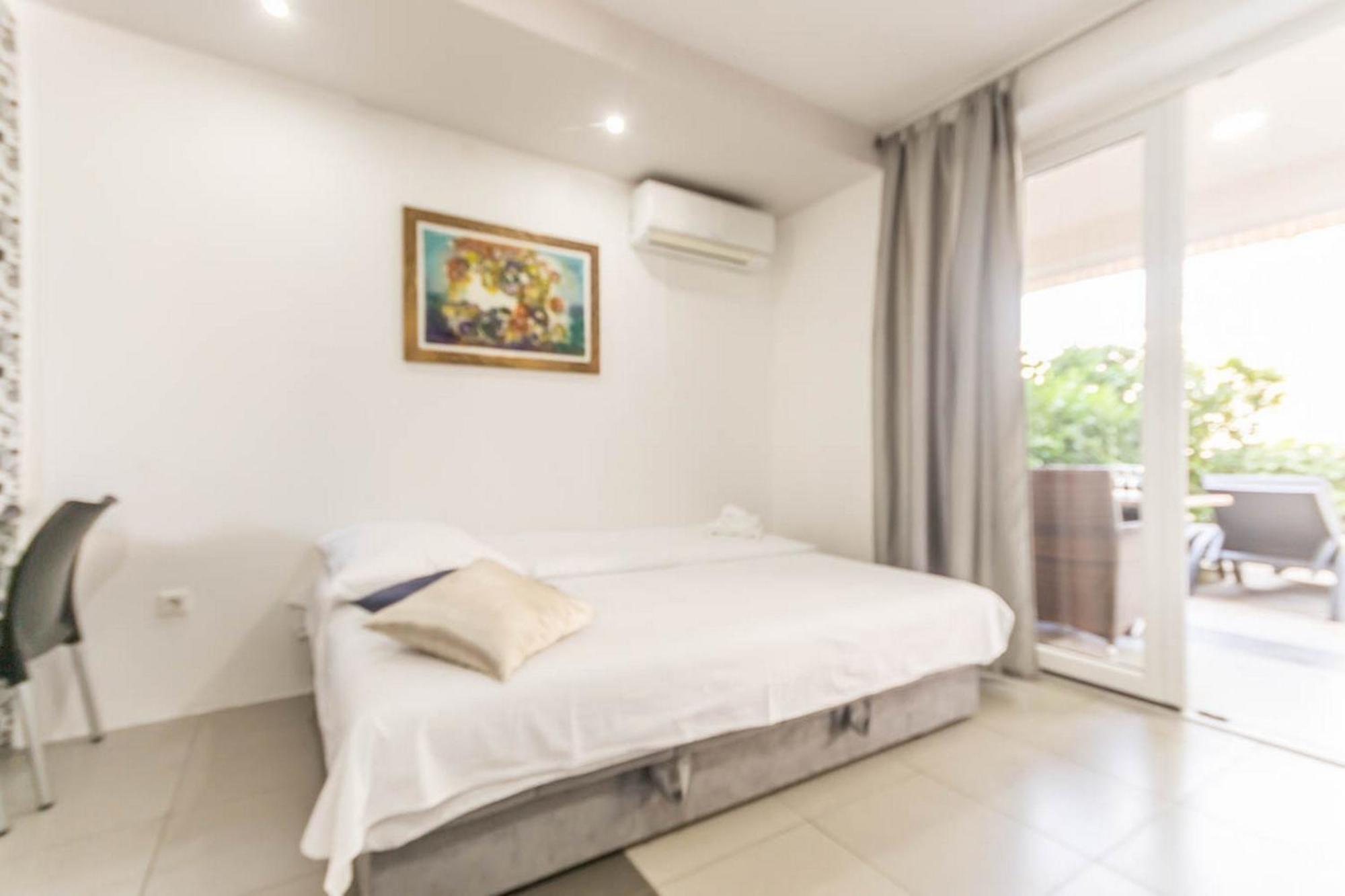 Apartments In Njivice/Insel Krk 13314 Ngoại thất bức ảnh